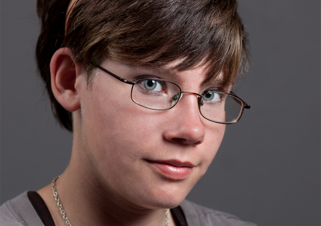 IMAGE: http://i1259.photobucket.com/albums/ii547/tmoore323/1before_zpsa7a6ff22.png