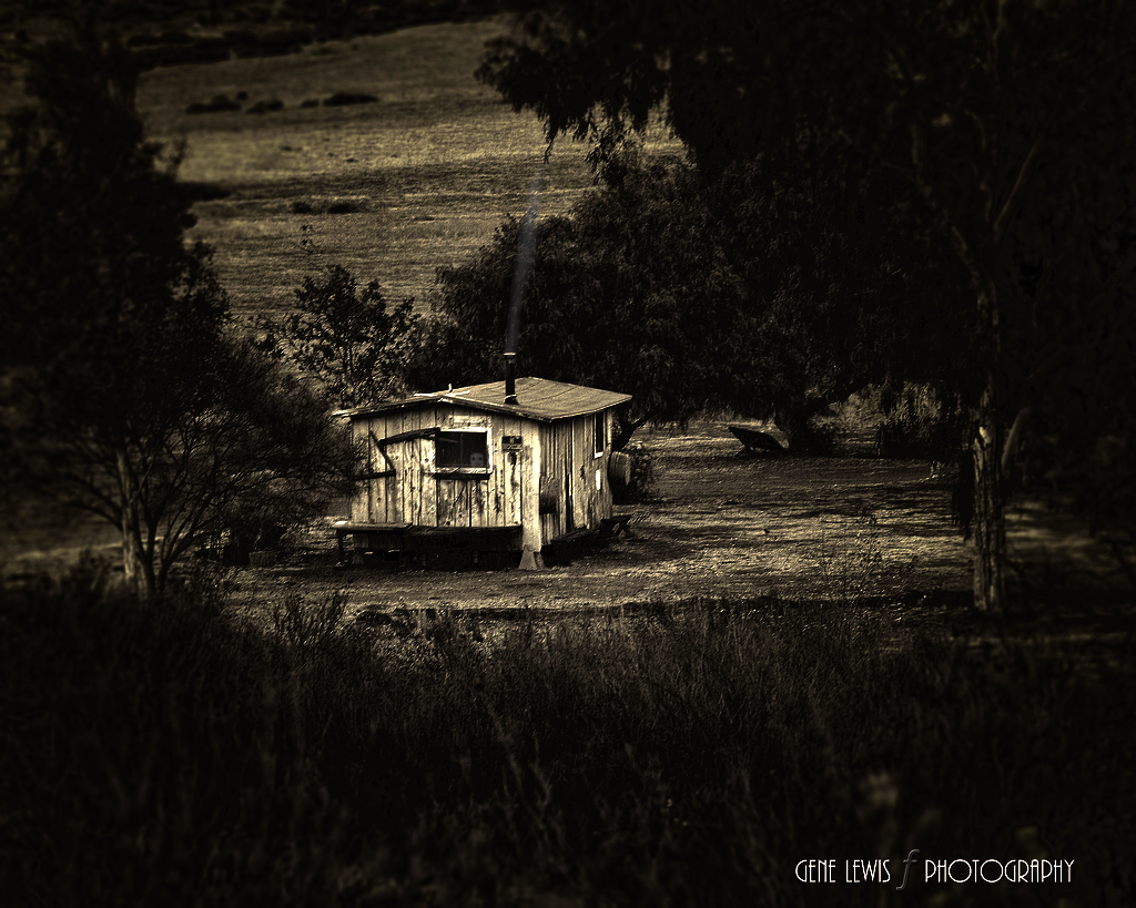 IMAGE: http://i1259.photobucket.com/albums/ii547/tmoore323/Creepy_zpscab0e589.png