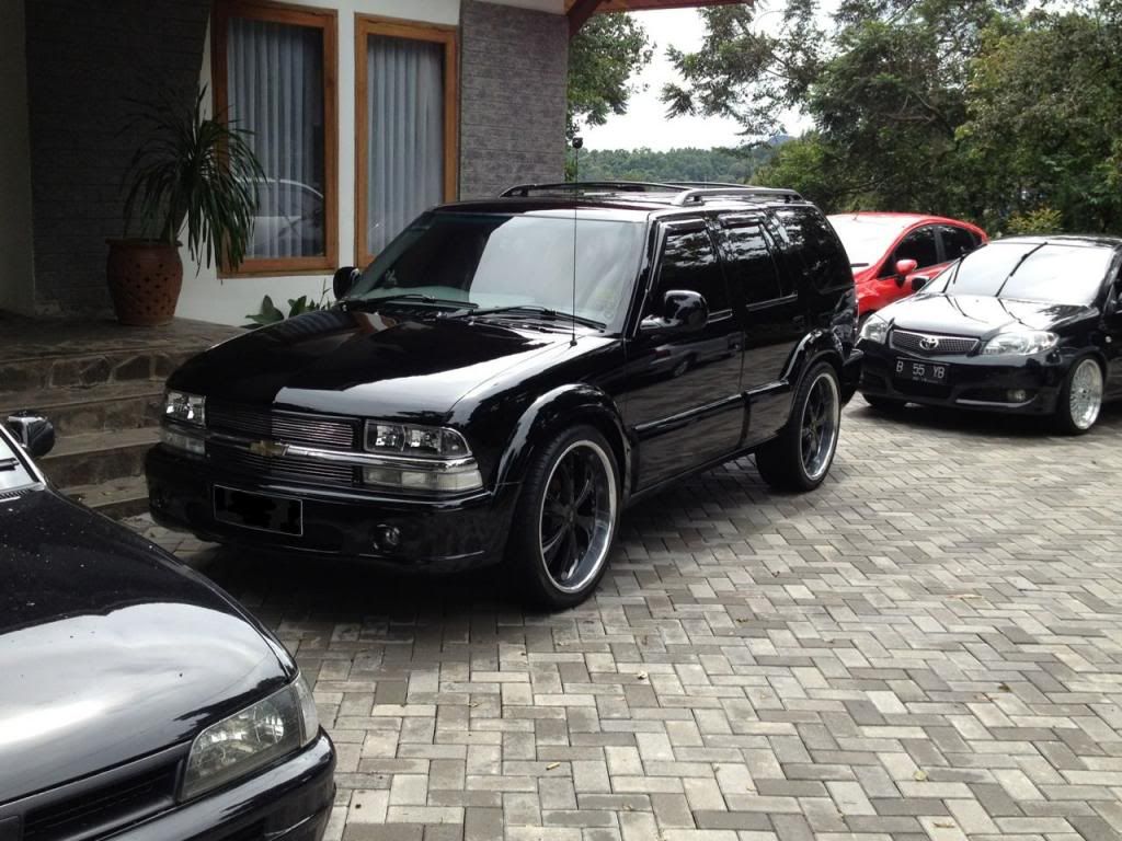 WTS Super Deep Black Blazer LT VIP USDM