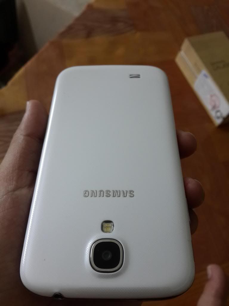 Galaxy S4 i9500 WHite + Gray Mới 99%( Bảo Hành 12 Tháng ) - 4